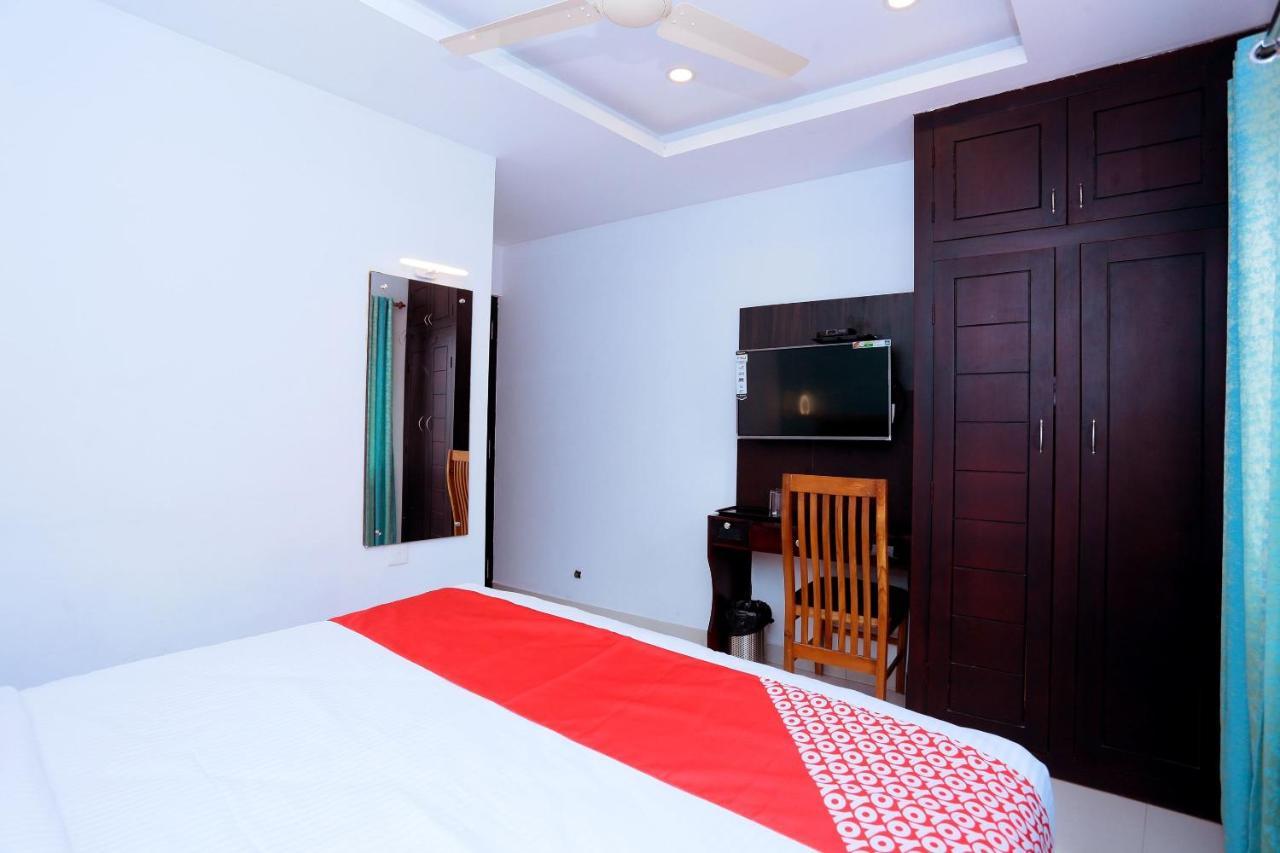 Hotel Capital O 61059 Green Life Kochi Exterior foto